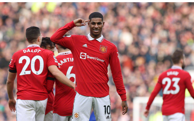 转会市场的 转会市场的